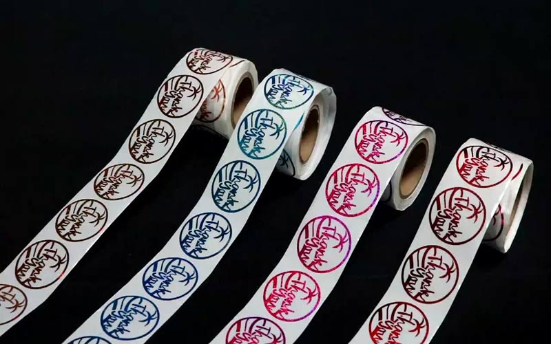 طراحی گرافیکی در لیبل شفاف